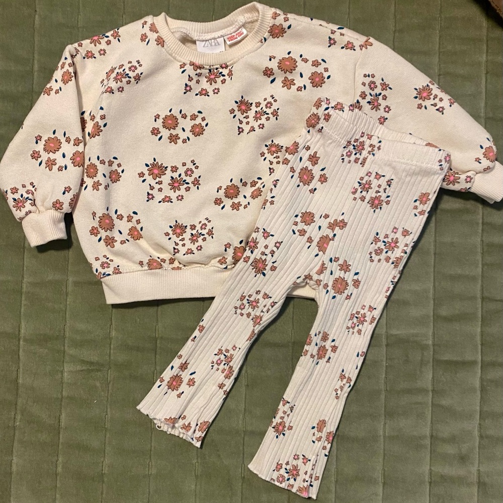 Zara Floral Print Sweater and Pants Set